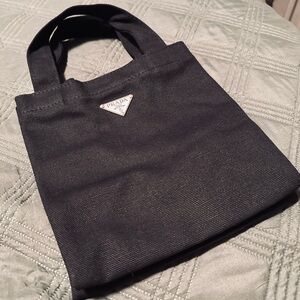 Prada lunch bag ( GWP)